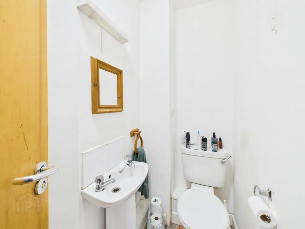 Apt, 15 Penrose Court 17 of 17