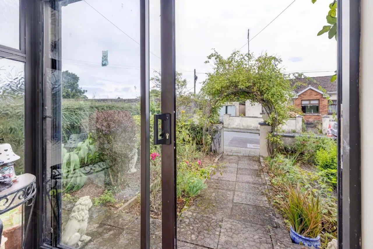 property description image