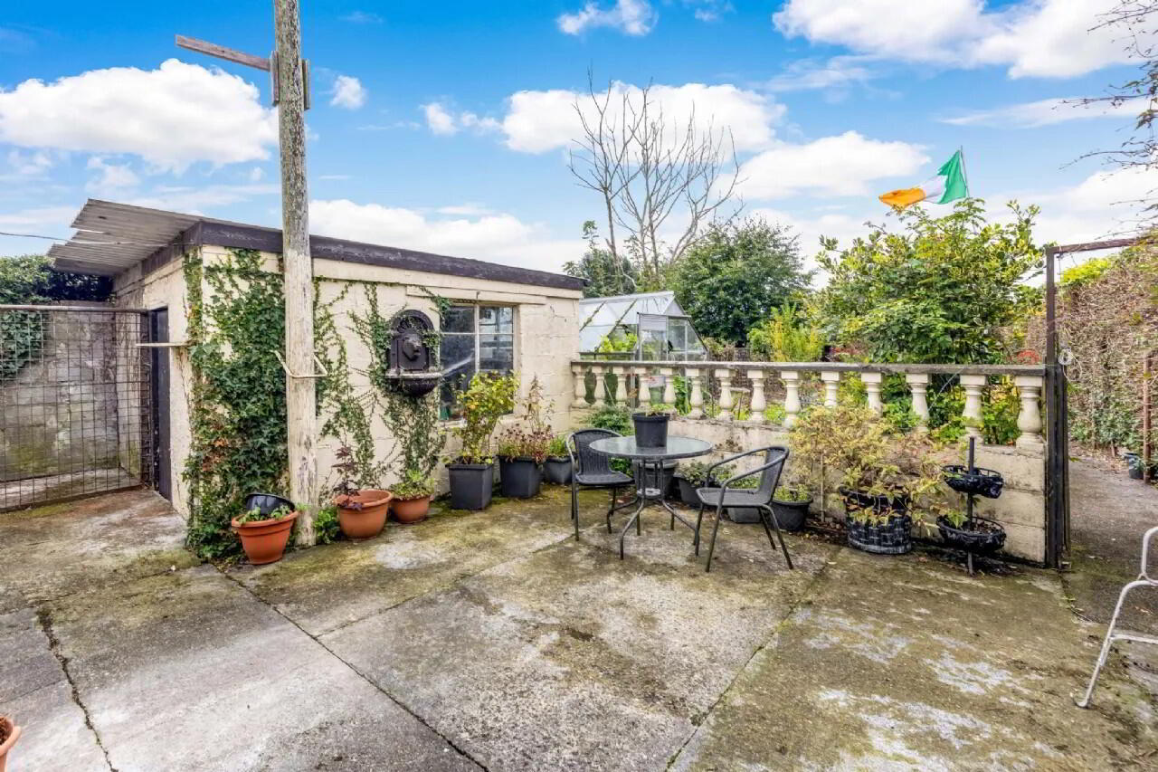 5 Sarsfield Avenue 15 of 22