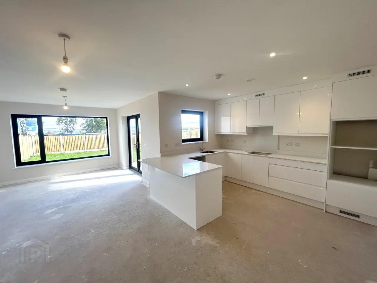 property description image