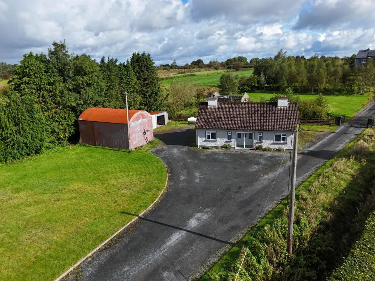 Ballyhaunis Road 1 of 26