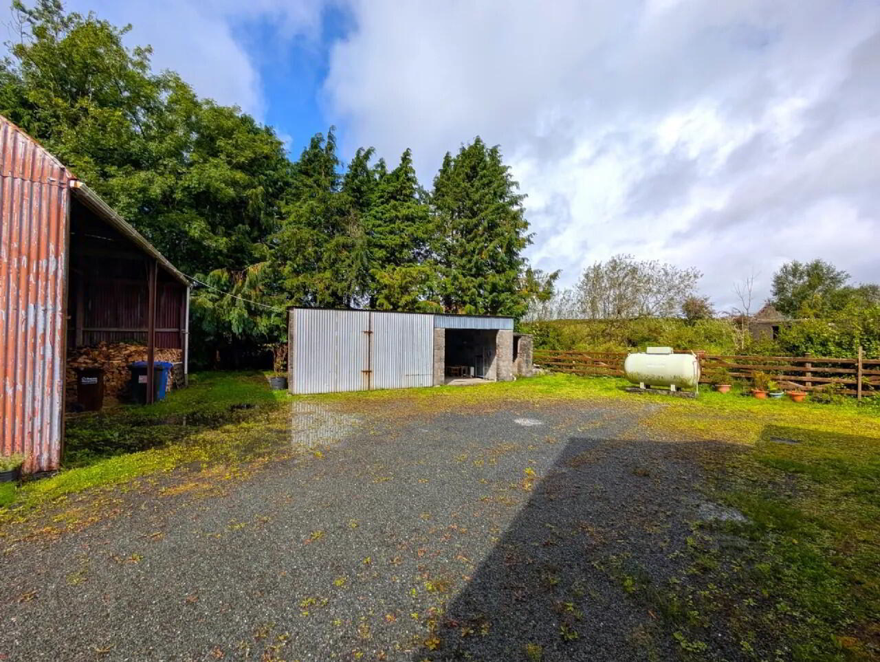 Ballyhaunis Road 24 of 26