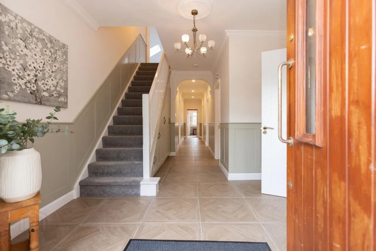 property description image