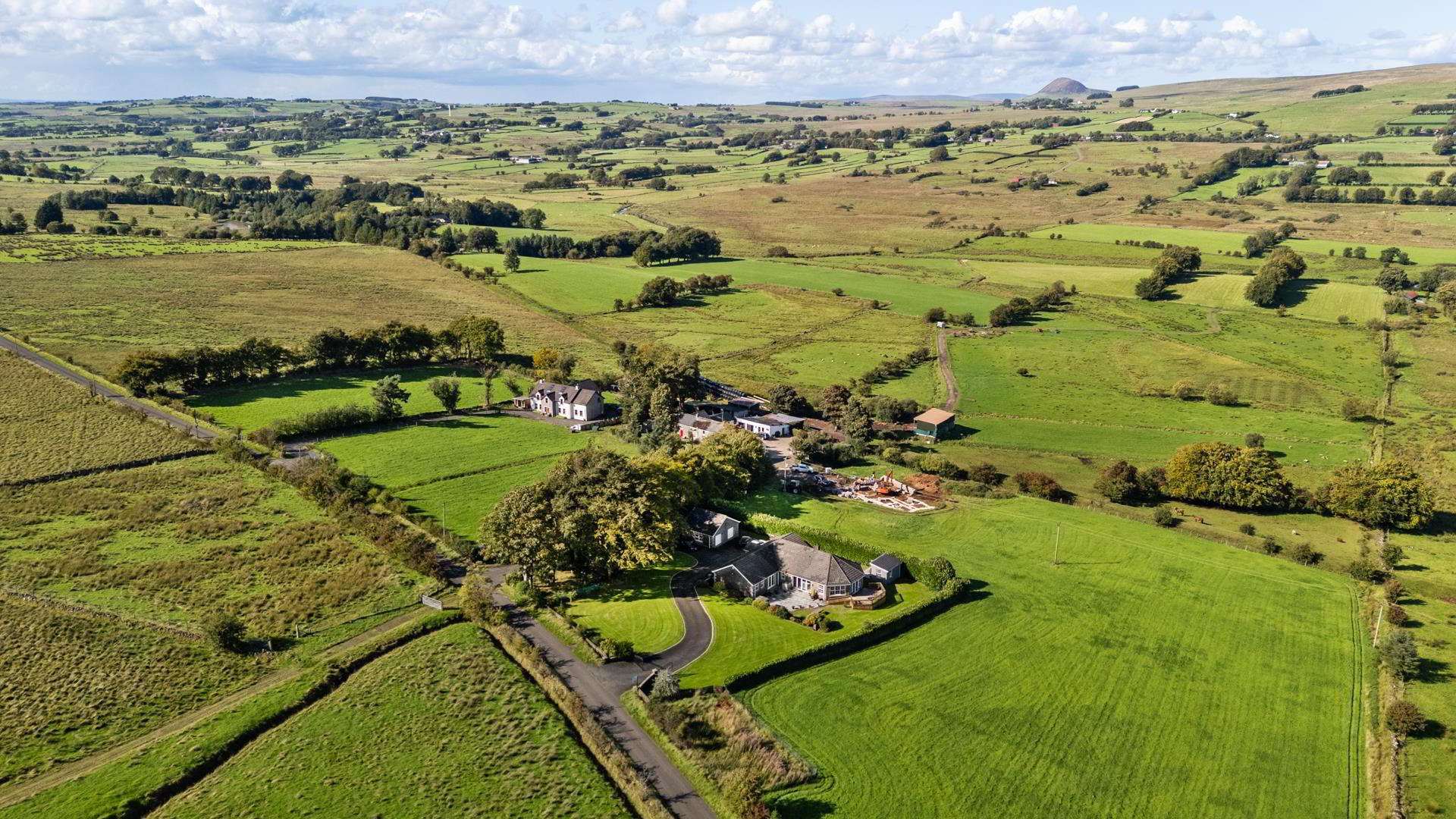 39a Carnlea Road North 1 of 41