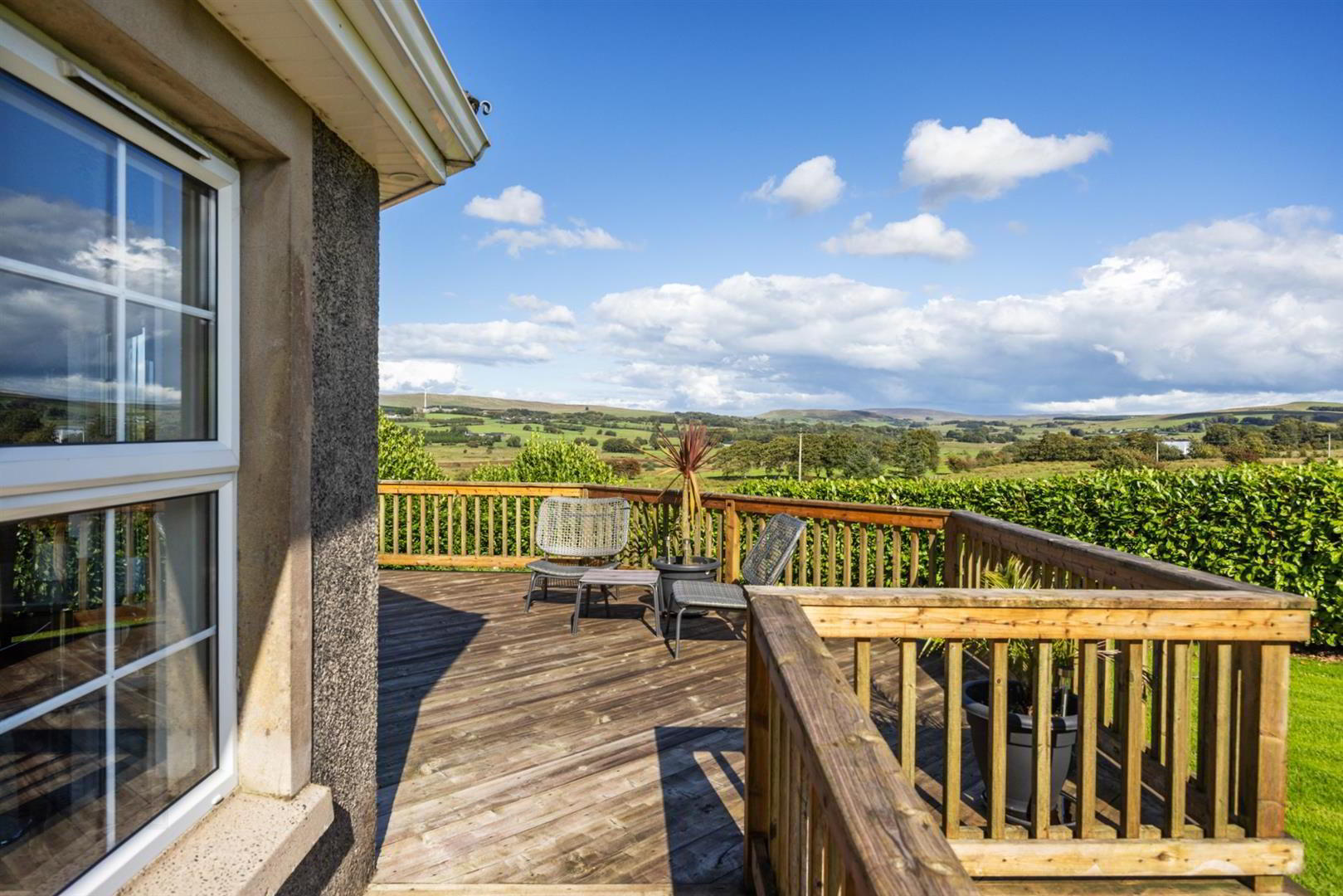 39a Carnlea Road North 33 of 41