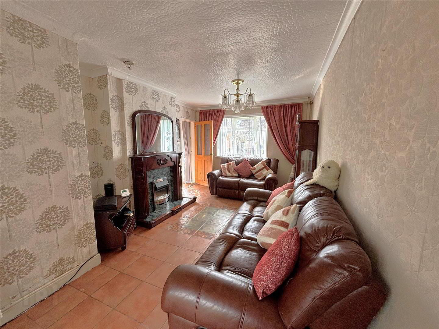 2 Tyndale Grove 6 of 16