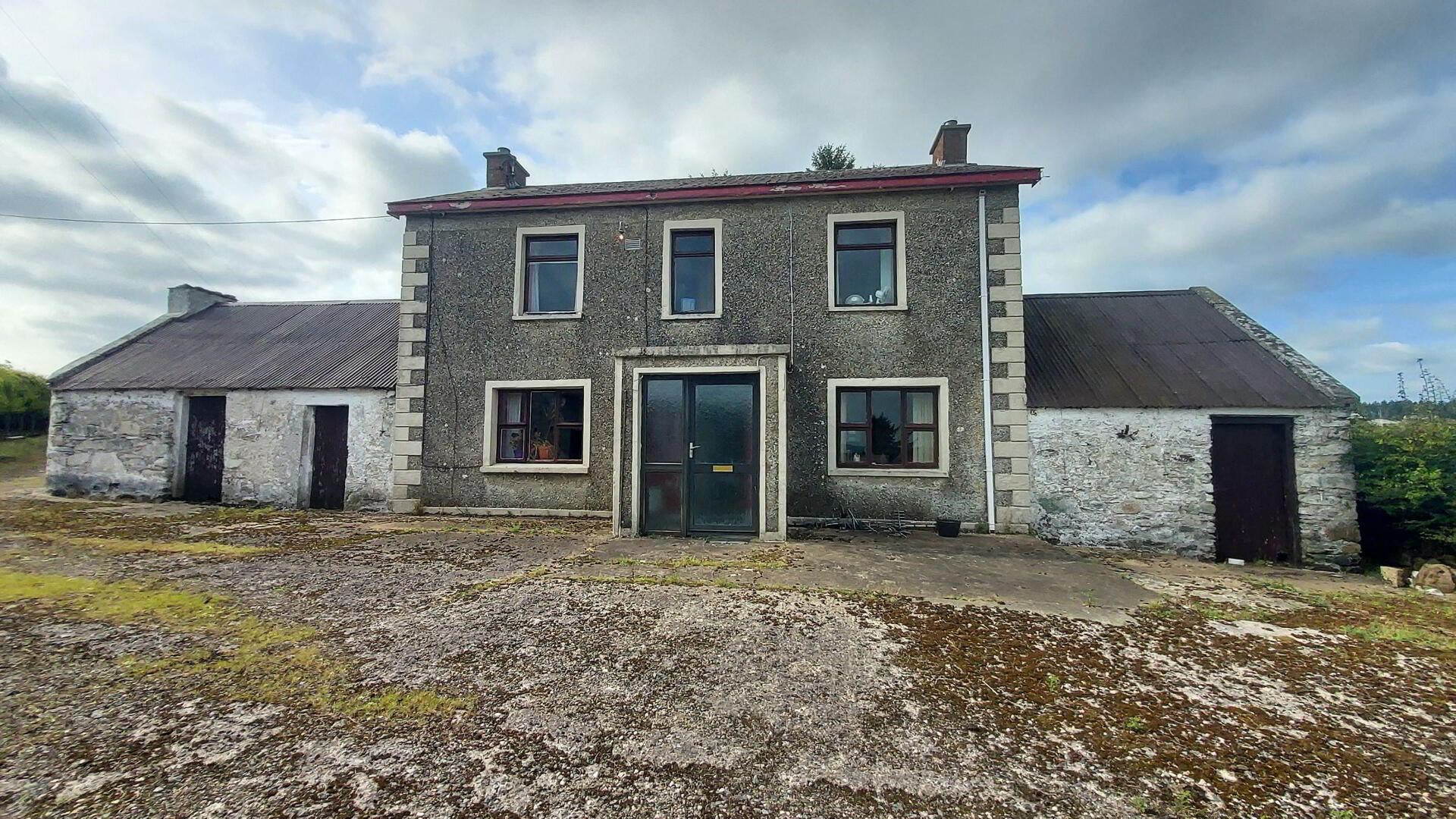 167 Greencastle Road 1 of 17