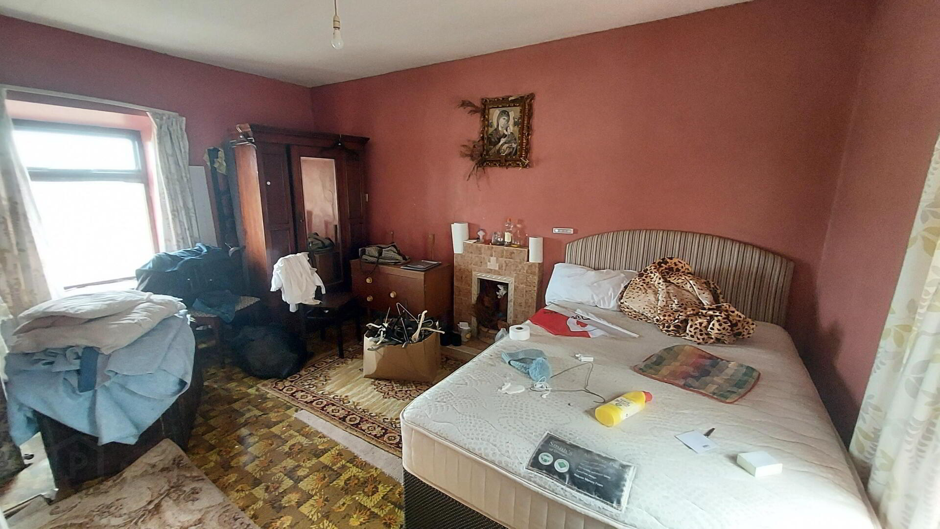 property description image