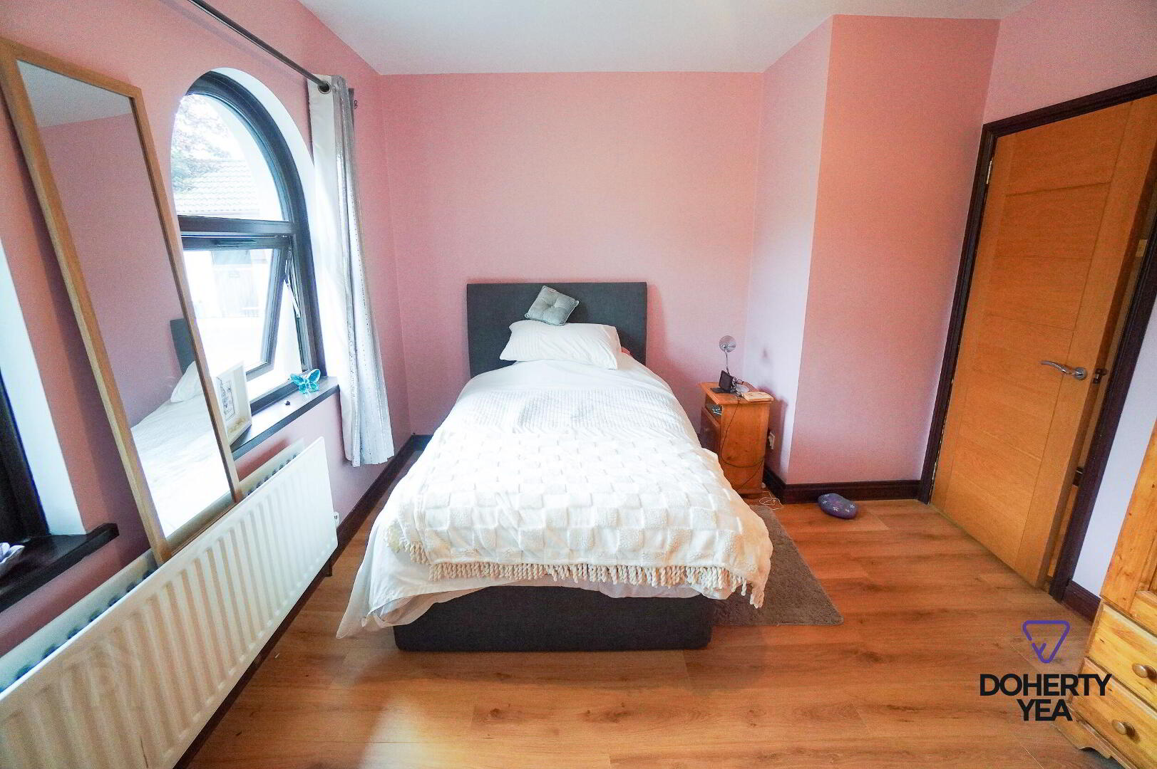 60 Loughmourne Road 11 of 24