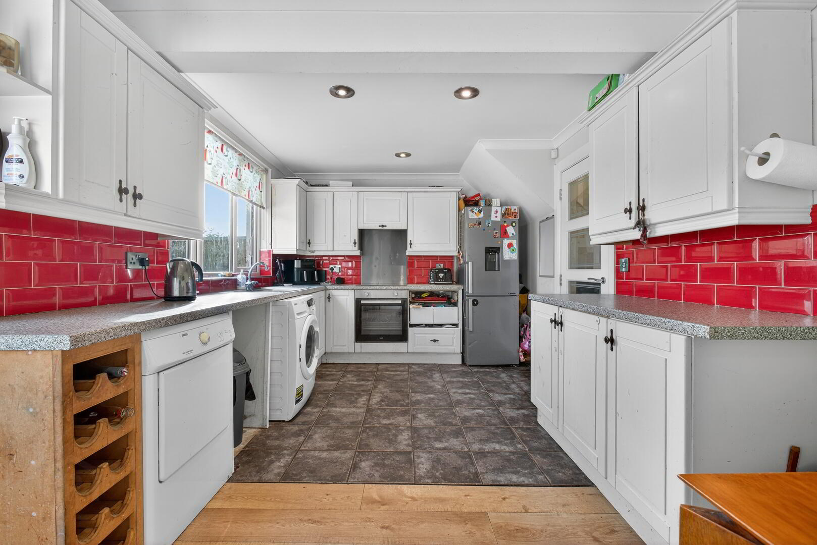 12 Pennyhill Drive 6 of 19