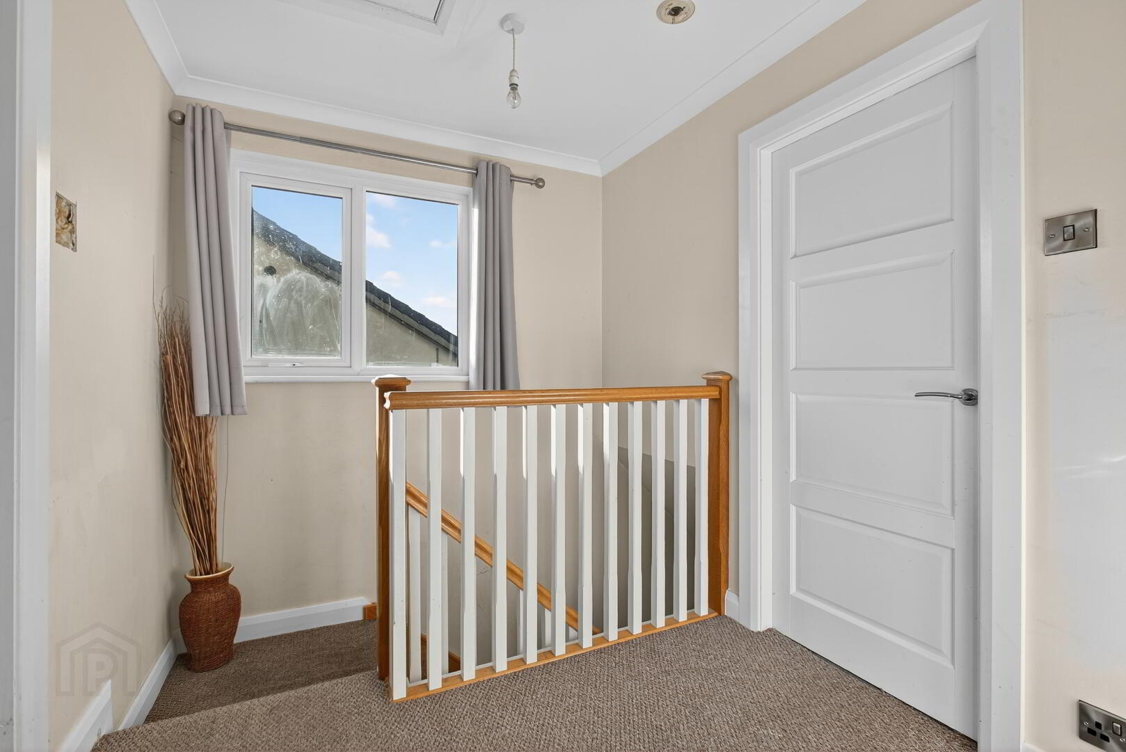 12 Pennyhill Drive 8 of 19