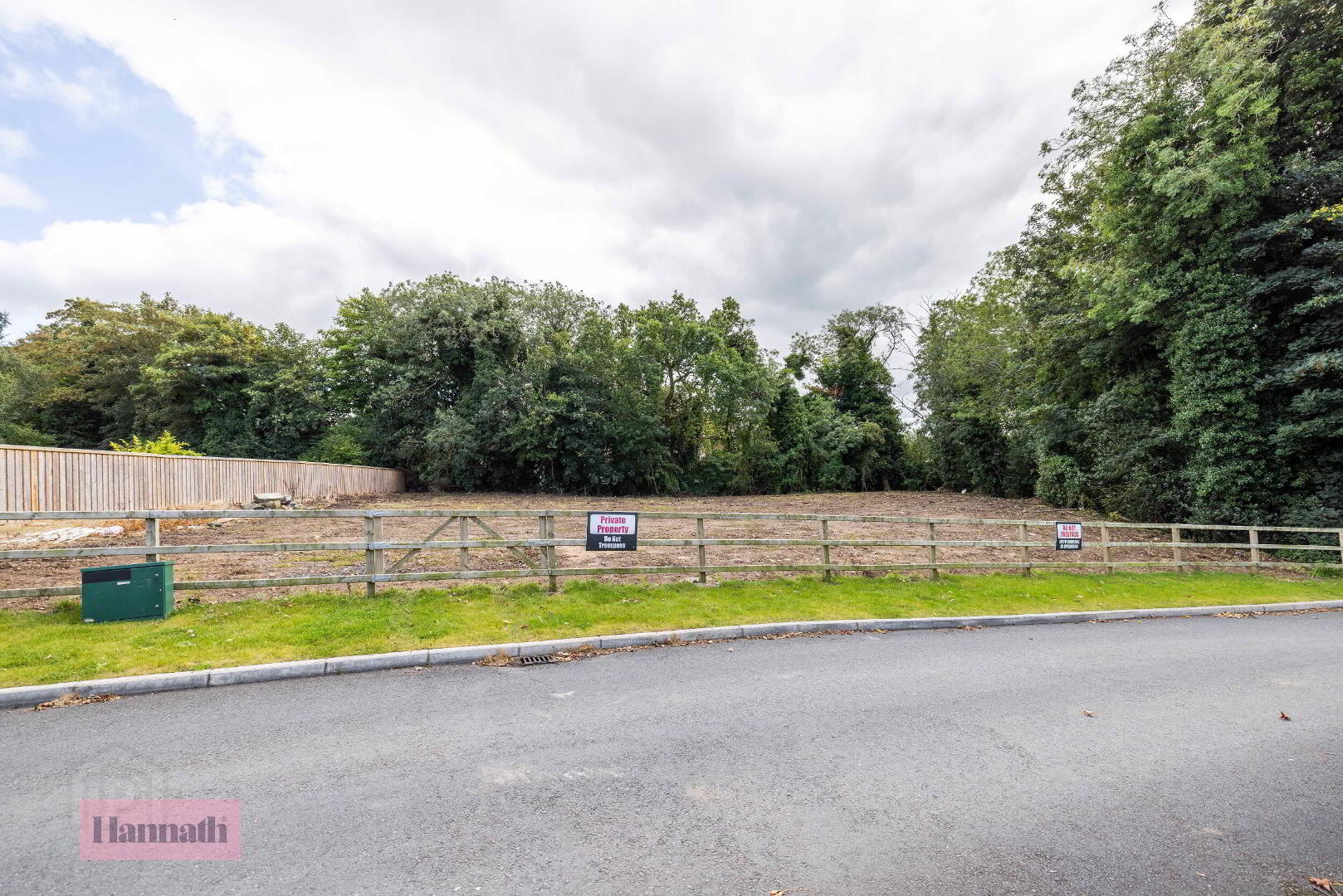 Site At, Roslyn Avenue 5 of 10