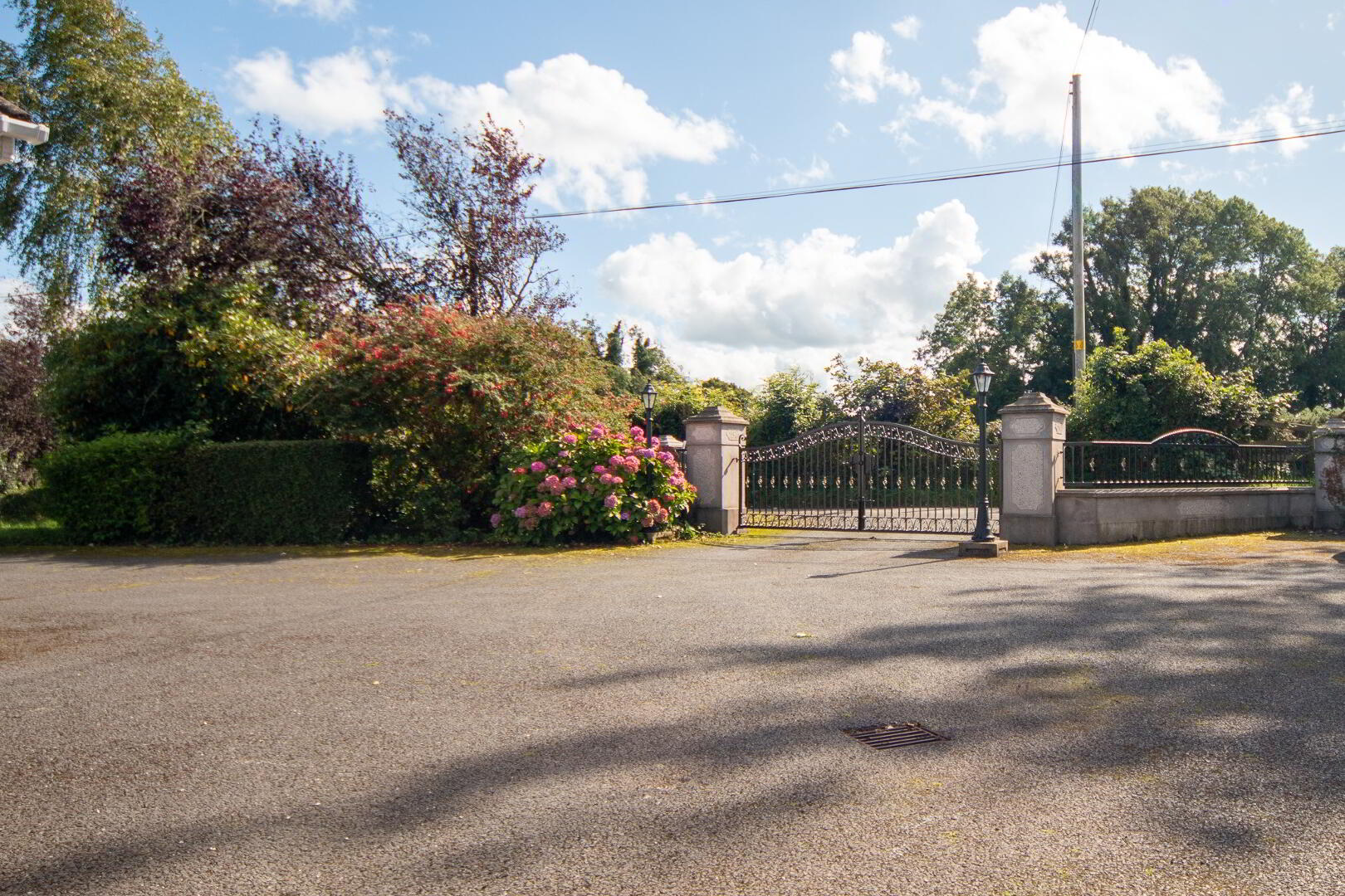 61 Newtownhamilton Road 17 of 24