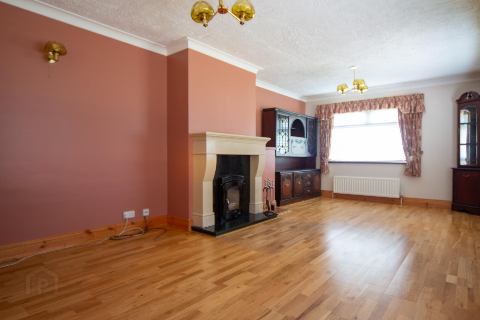 61 Newtownhamilton Road 8 of 24