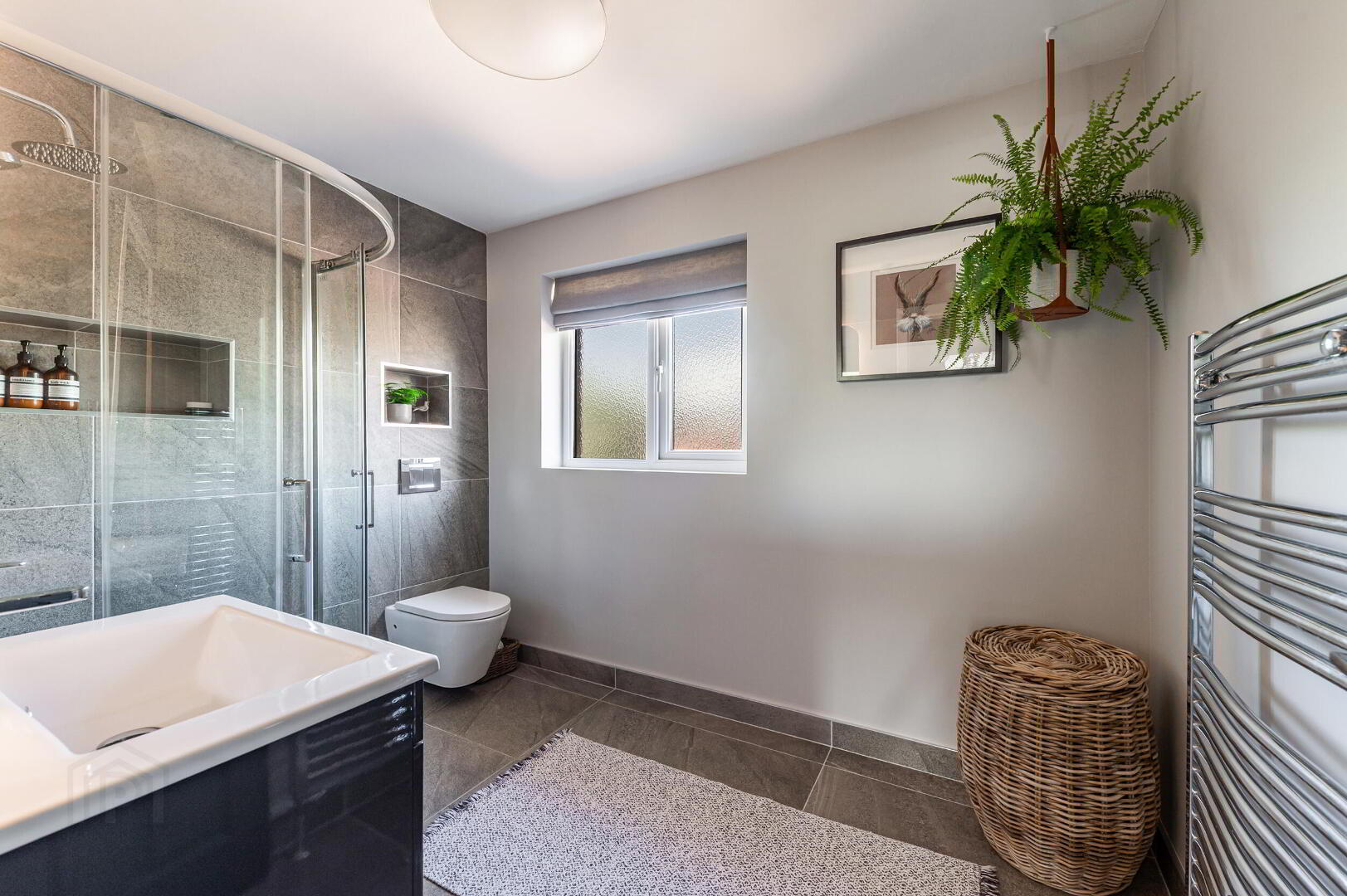 17 Riverside Avenue 44 of 58