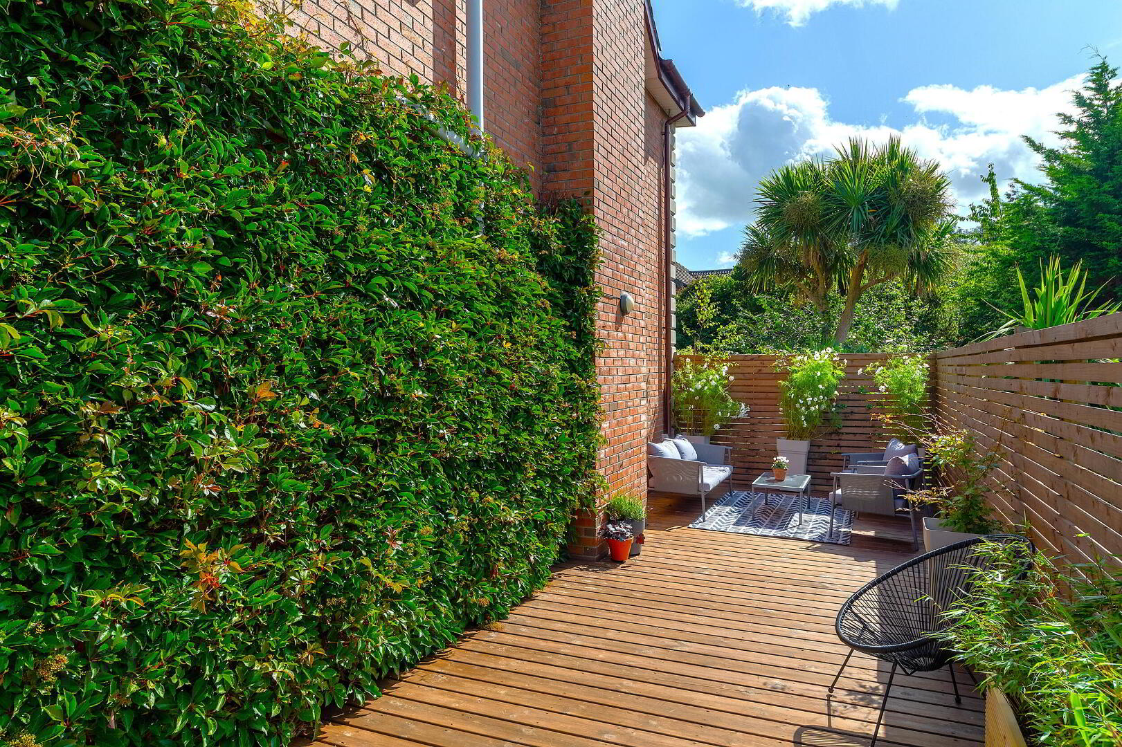 17 Riverside Avenue 52 of 58