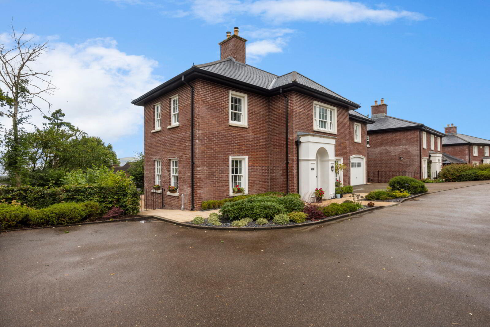 12 Glenmachan Park 4 of 48