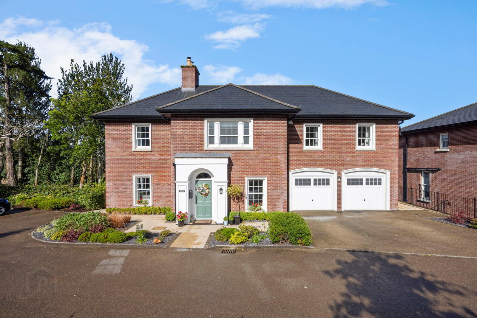 12 Glenmachan Park 3 of 48