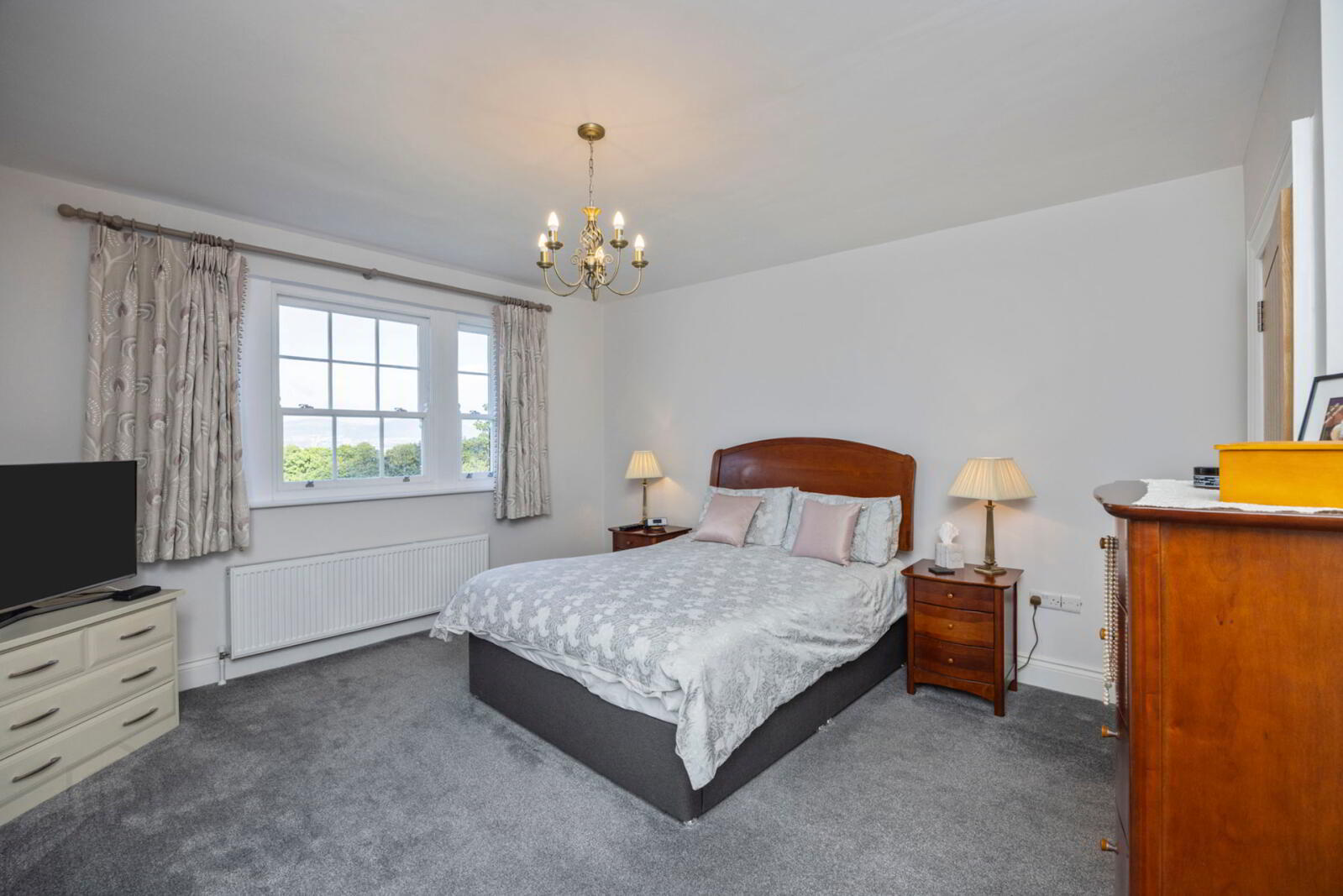 12 Glenmachan Park 24 of 48