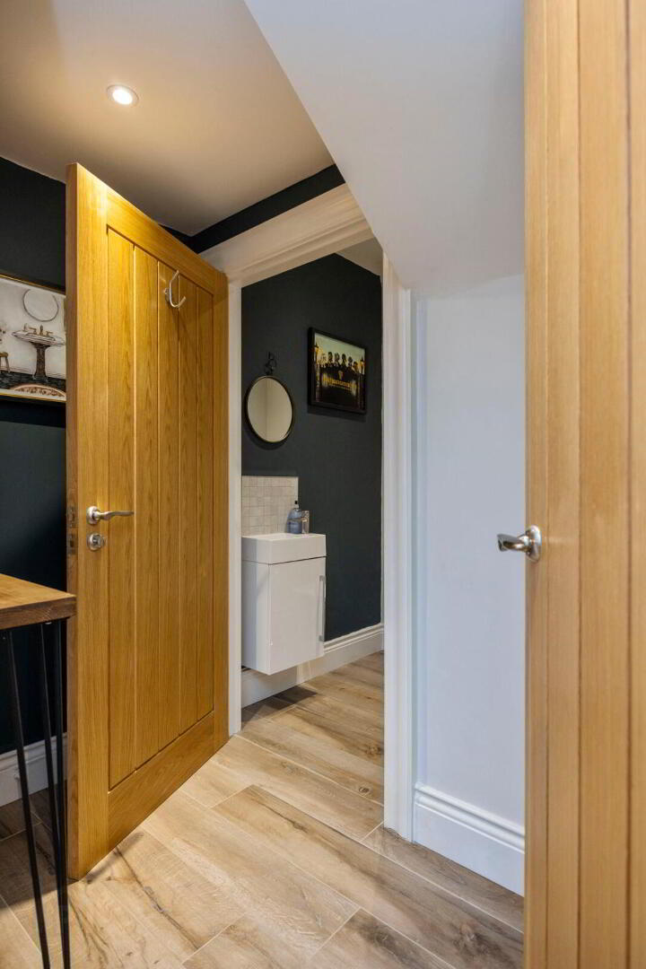 12 Glenmachan Park 20 of 48