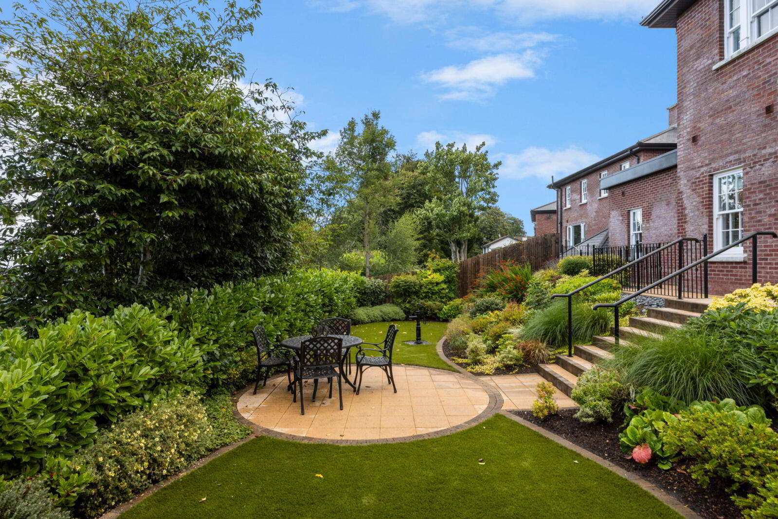 12 Glenmachan Park 42 of 48