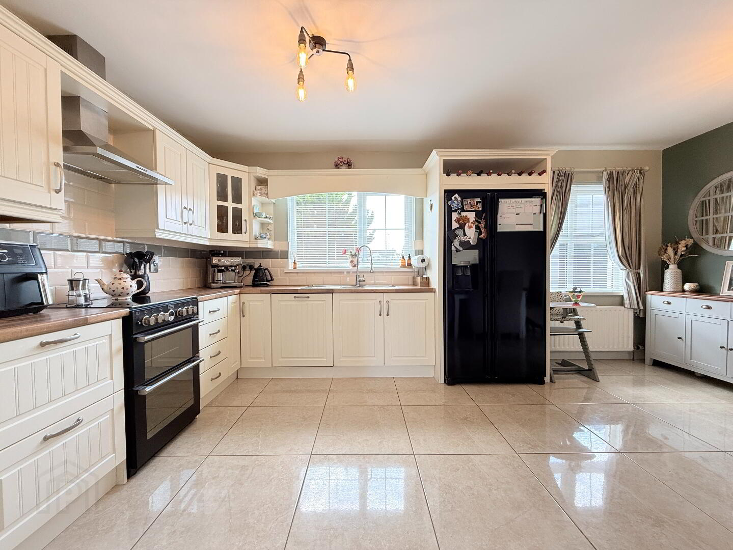 35 Castle Oak 9 of 40