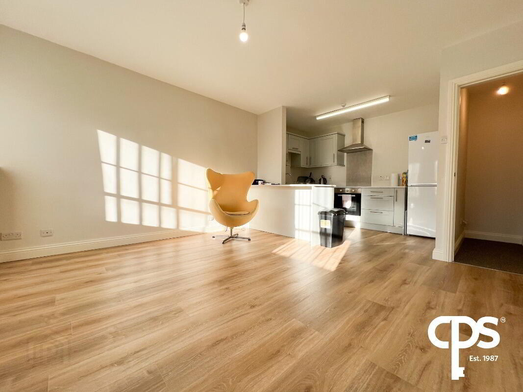 37b Upper English Street 6 of 8