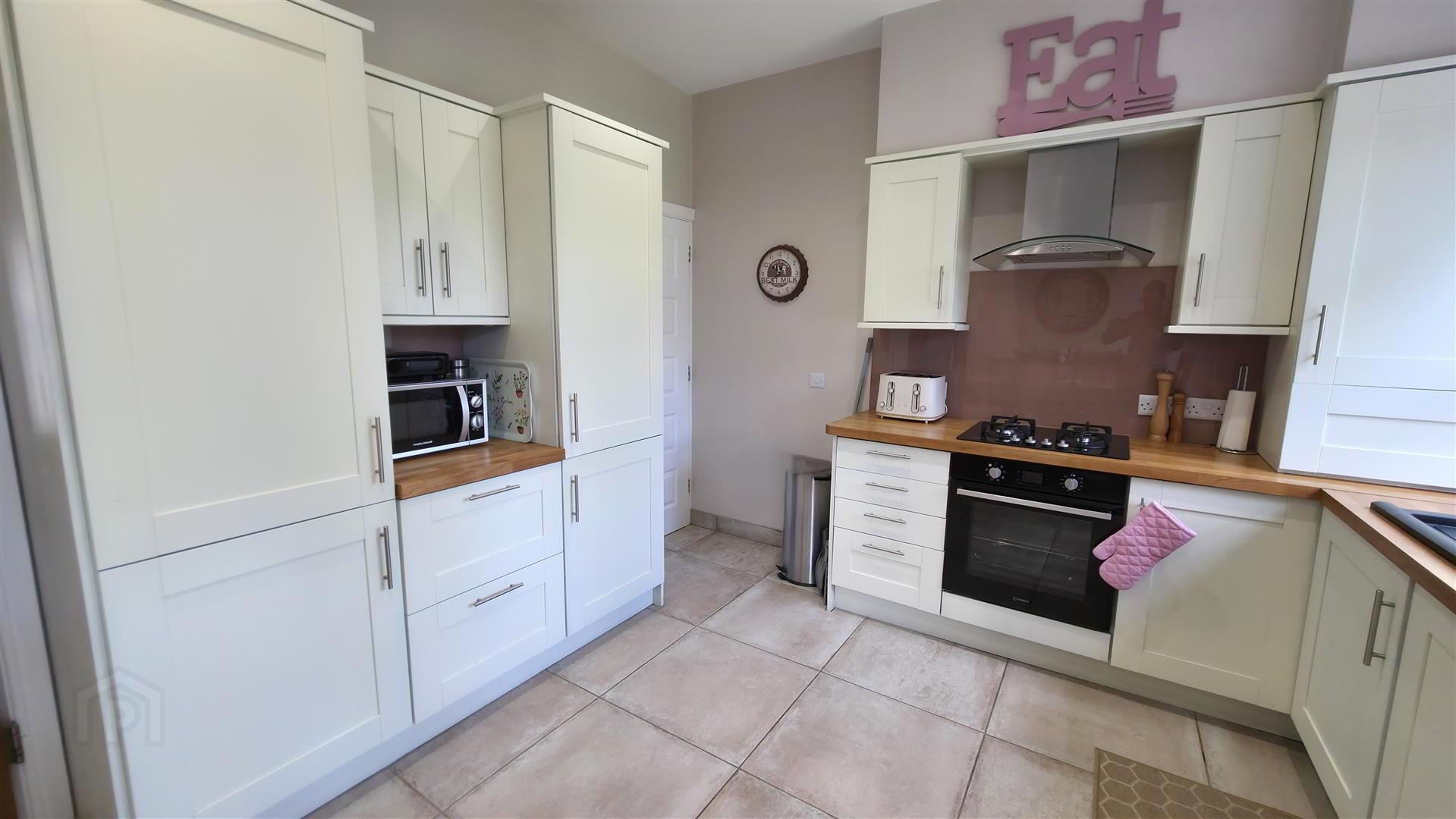 7 Six Mile Water Mill Close 10 of 28
