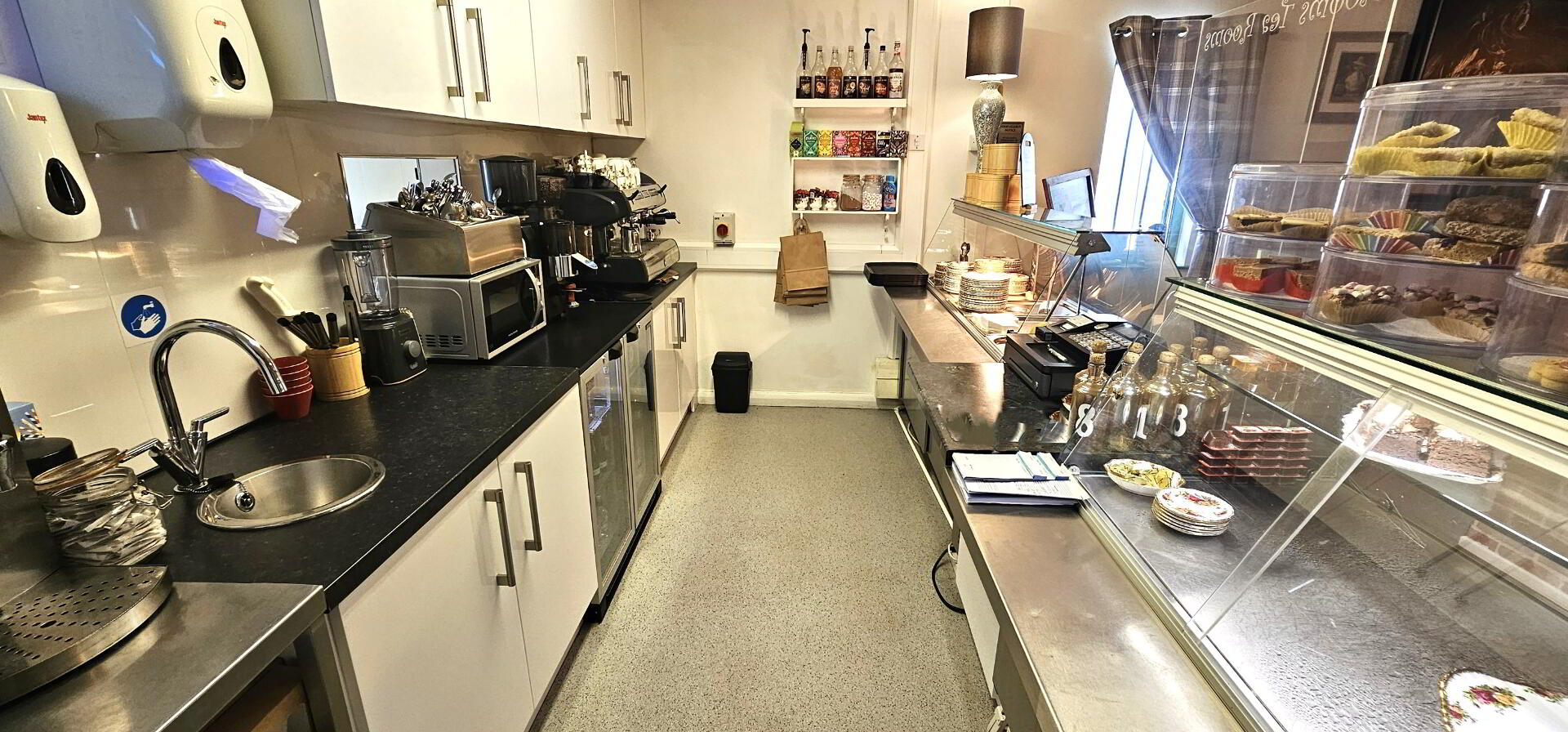 FOR SALE AS A GOING CONCERN, Blooms Tea Rooms 9 of 33
