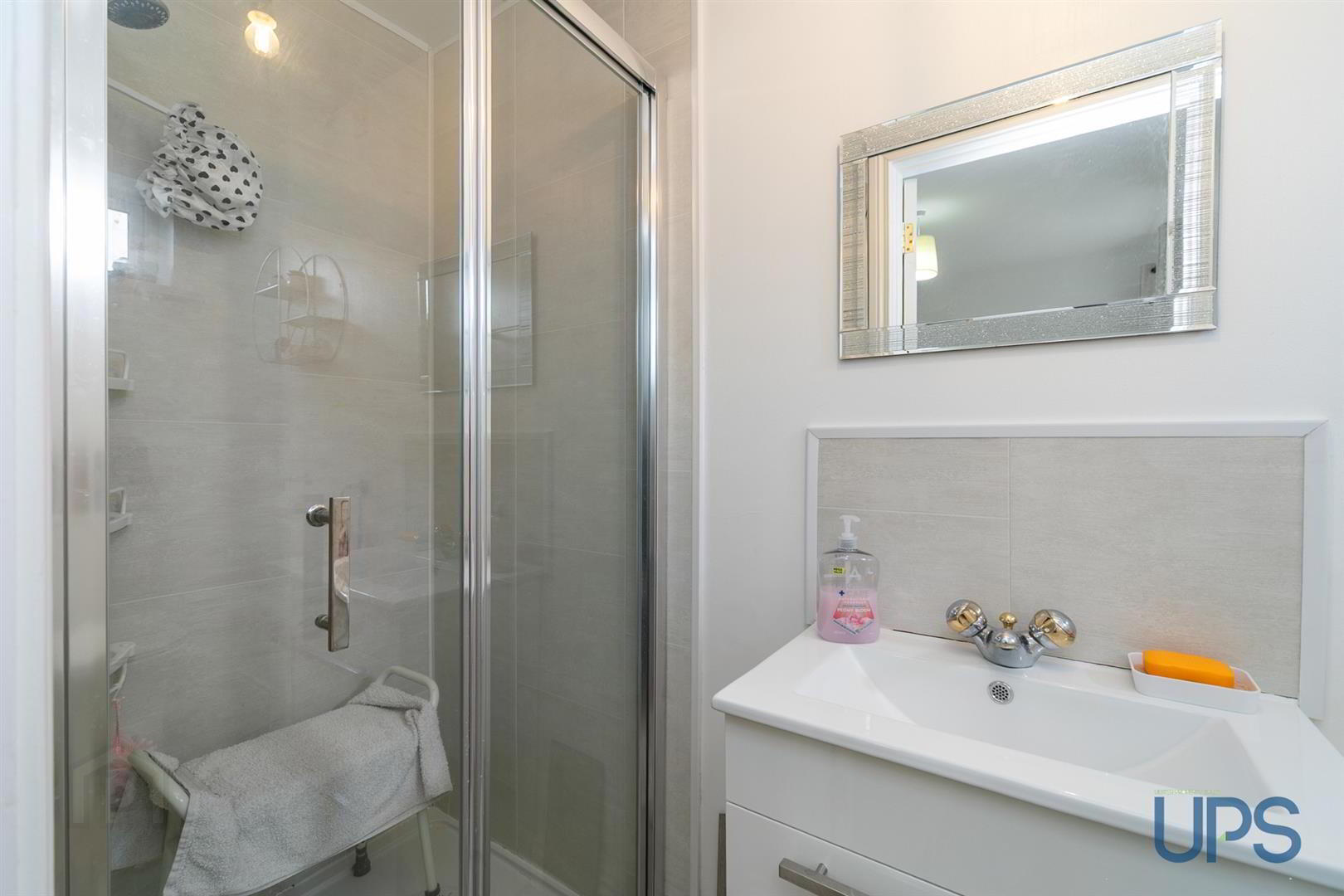Apt 10 Pinetree Court, 157 Glen Road 14 of 27