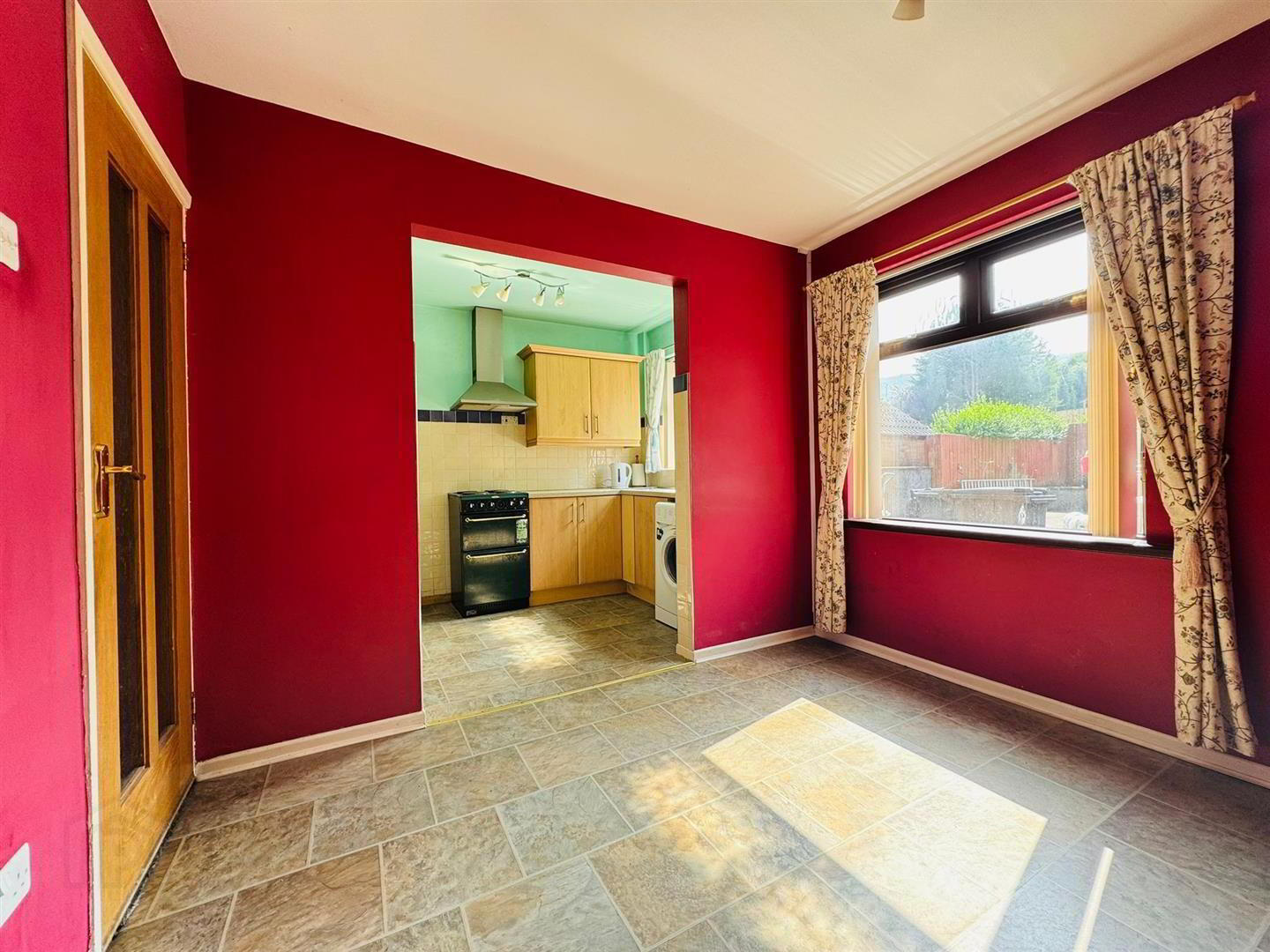 26 Elmfield Road 3 of 13