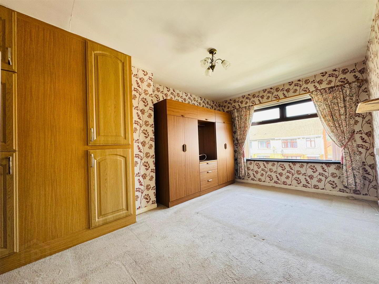 26 Elmfield Road 6 of 13