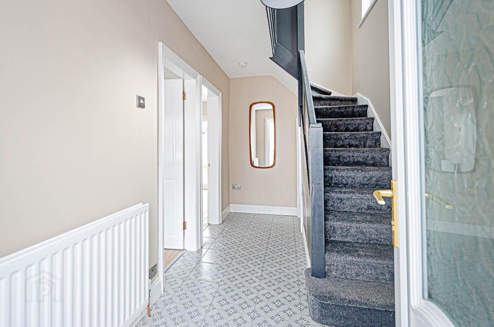 15 Glensharragh Gardens 4 of 38