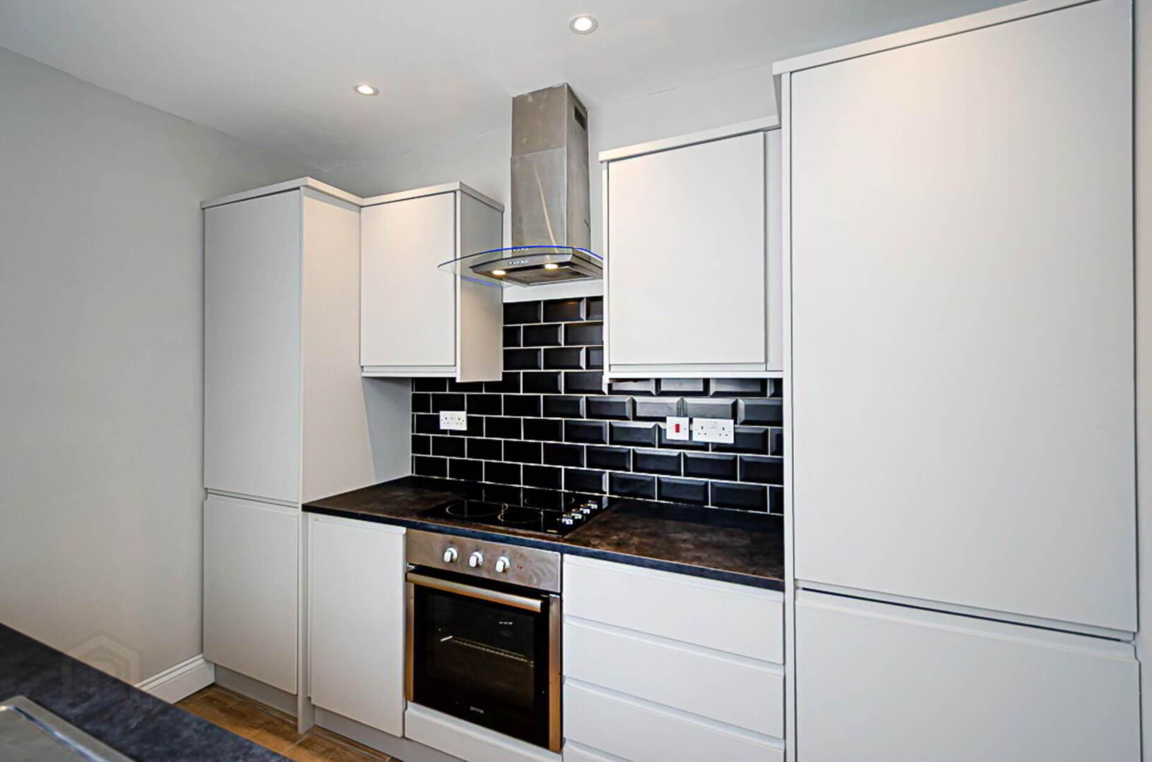 15 Glensharragh Gardens 17 of 38