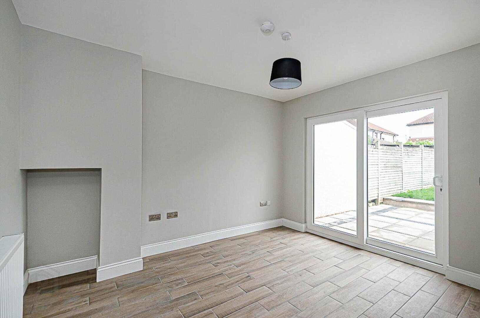 15 Glensharragh Gardens 11 of 38