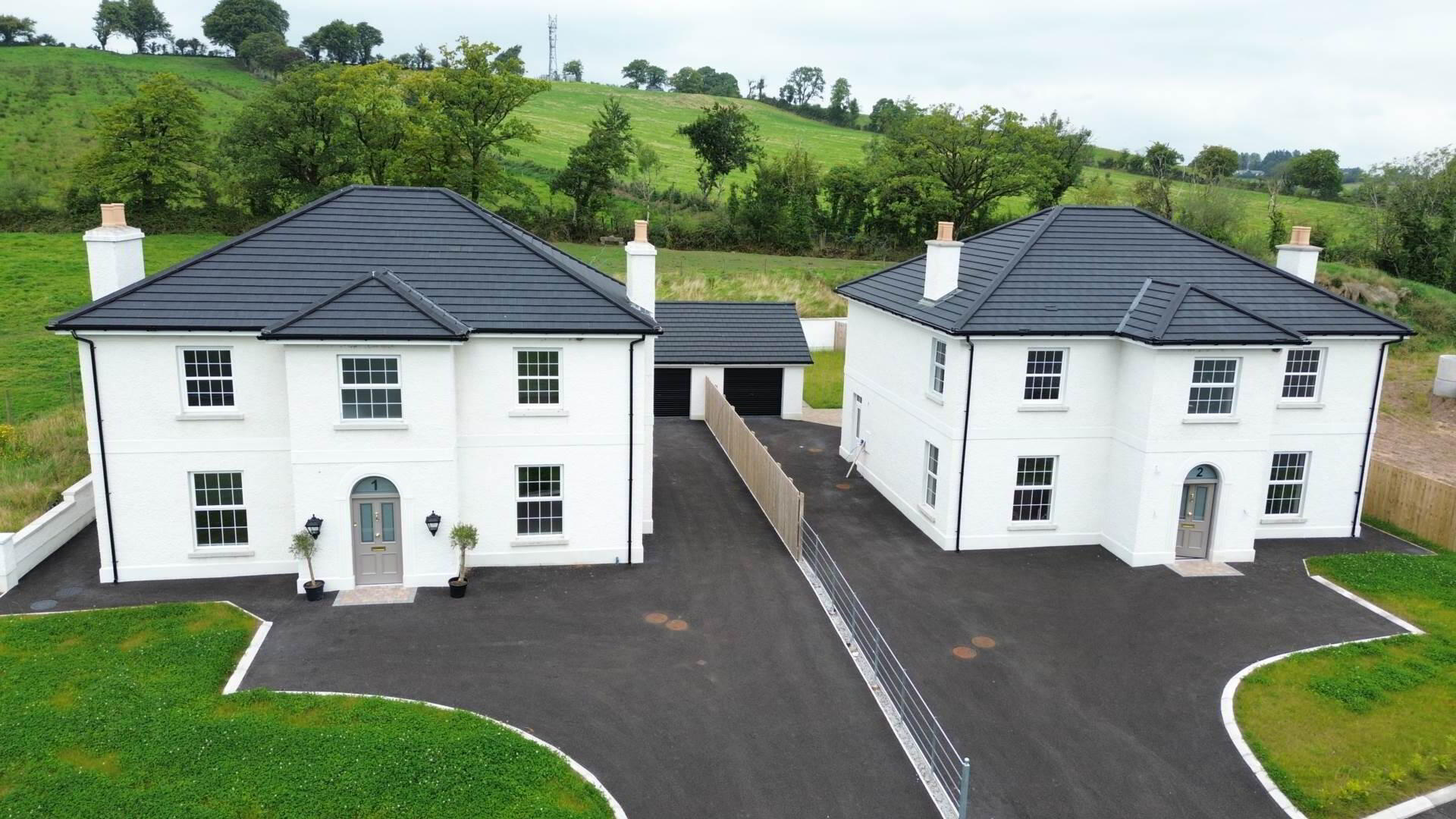 2 Baragh Oaks 1 of 25