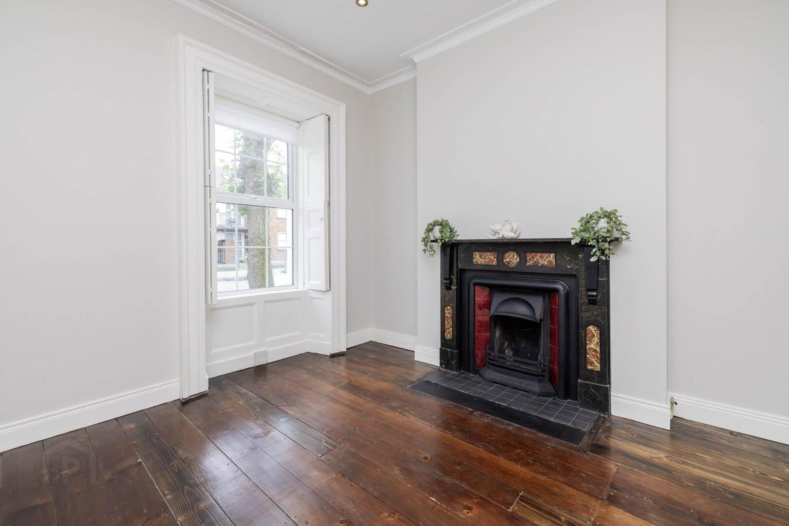 36 Seatown Place 13 of 22