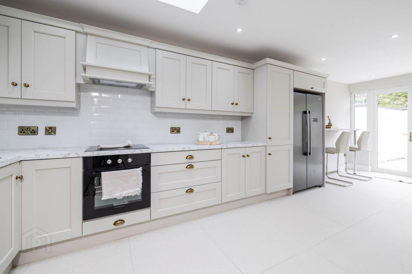 36 Seatown Place 5 of 27