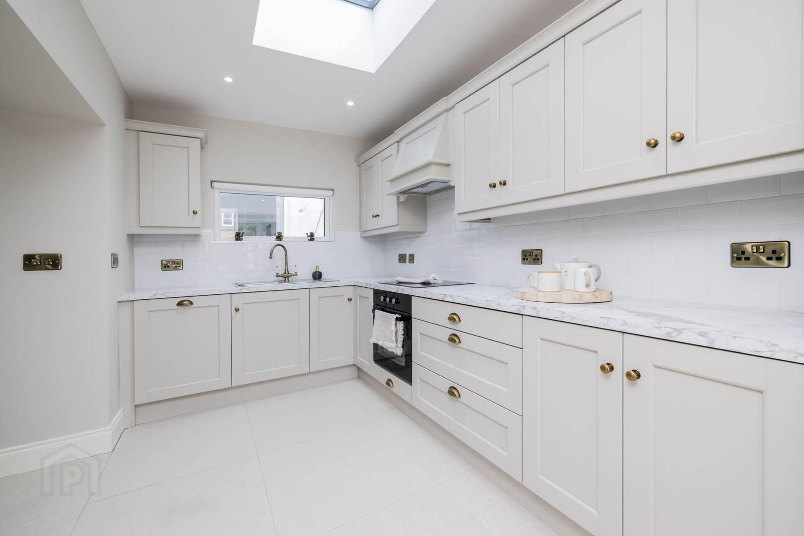36 Seatown Place 6 of 27