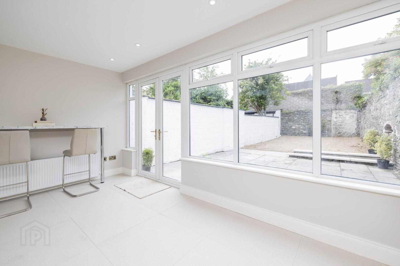 36 Seatown Place 9 of 27