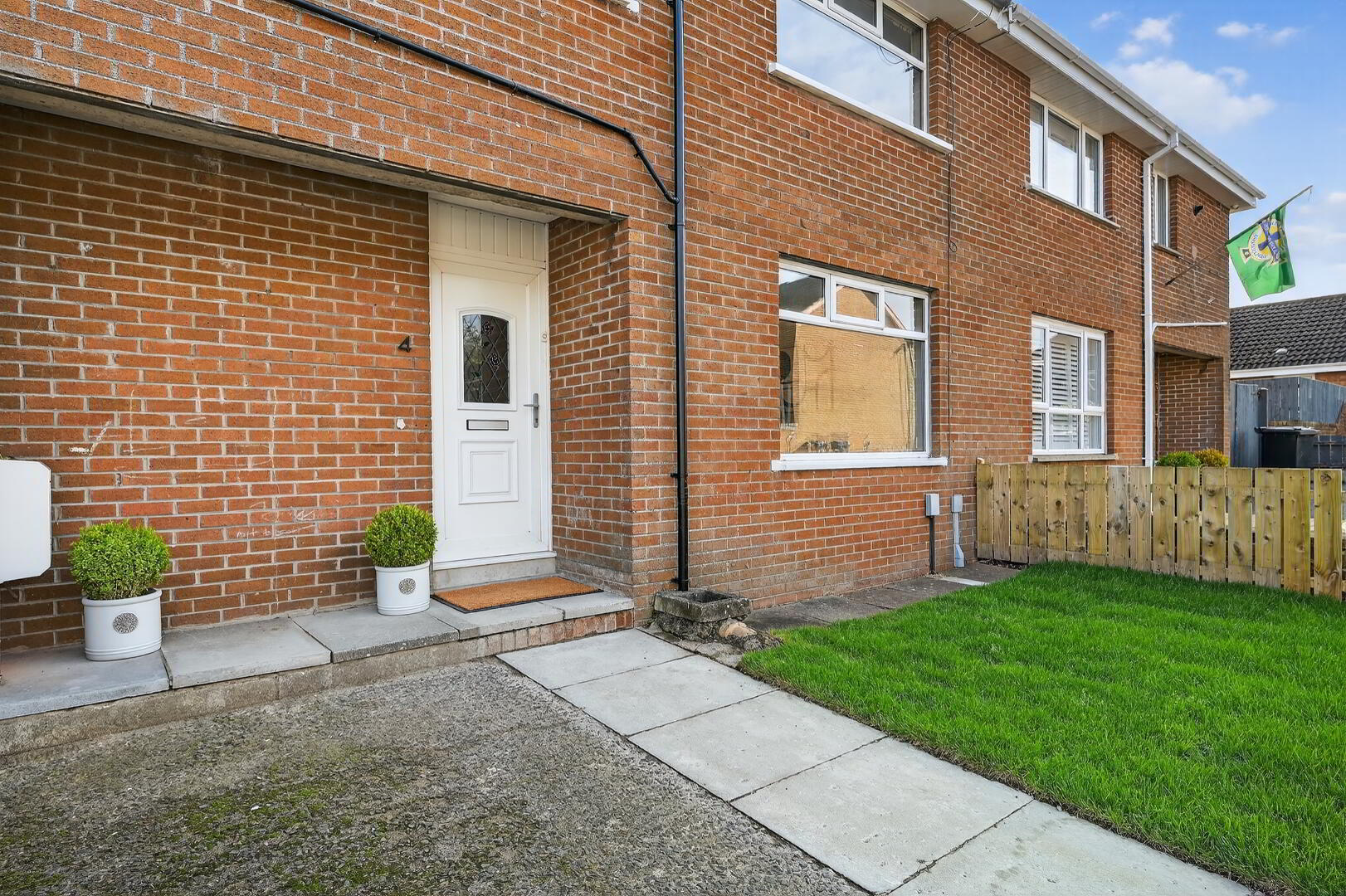4 Ballyvesey Court 1 of 27
