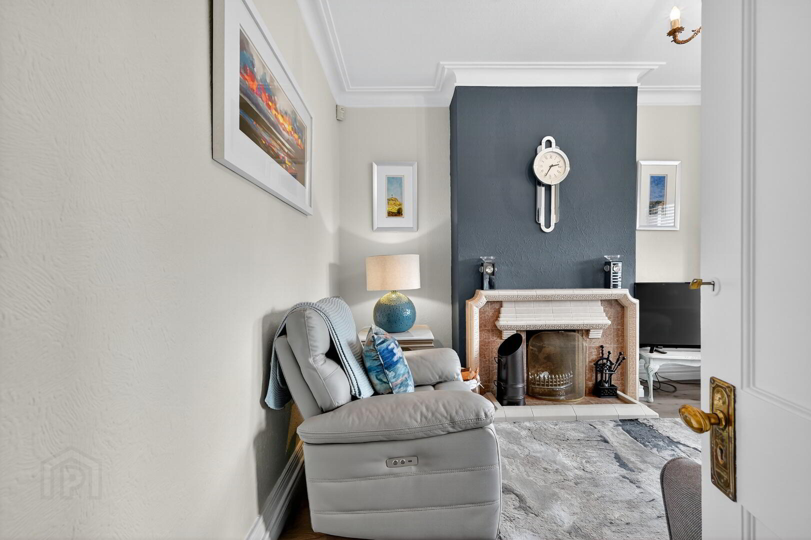 25 Belfast Road 7 of 36
