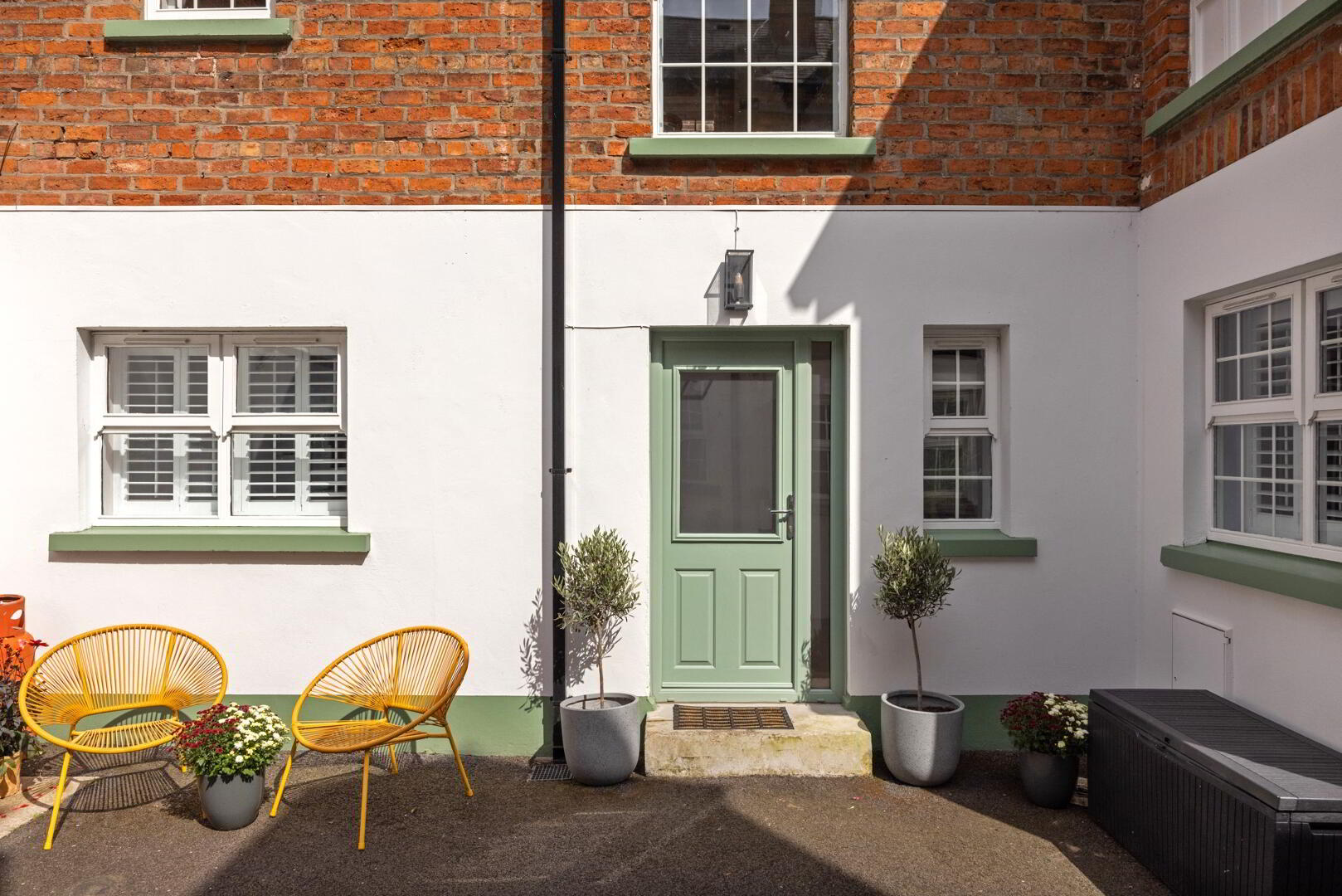 The Mews House, 31a Lisburn Street 2 of 26