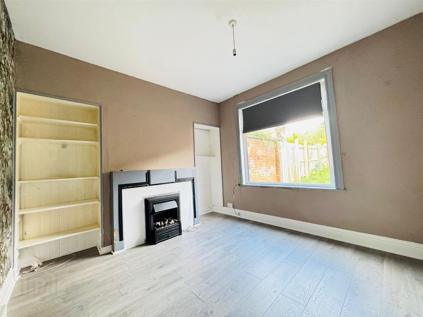 13 Moreland Avenue 3 of 8