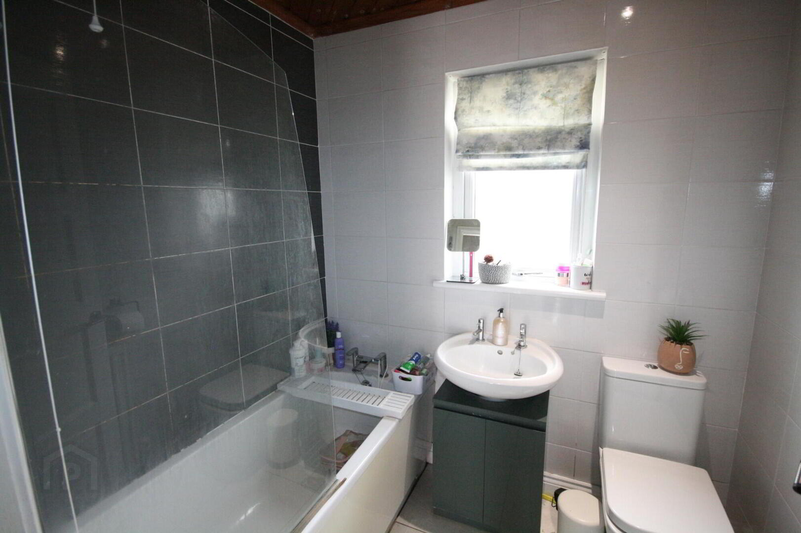 41 Claremont Avenue 7 of 11