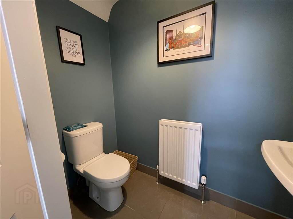 83 Portmore Hall 15 of 30