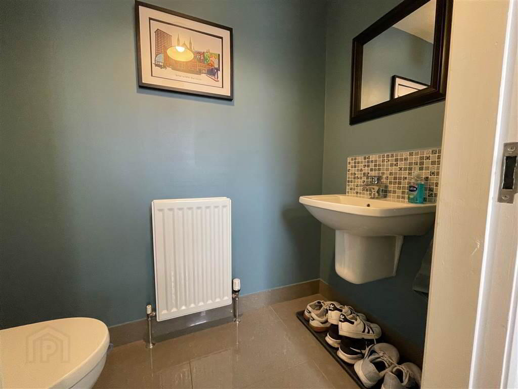 83 Portmore Hall 16 of 30