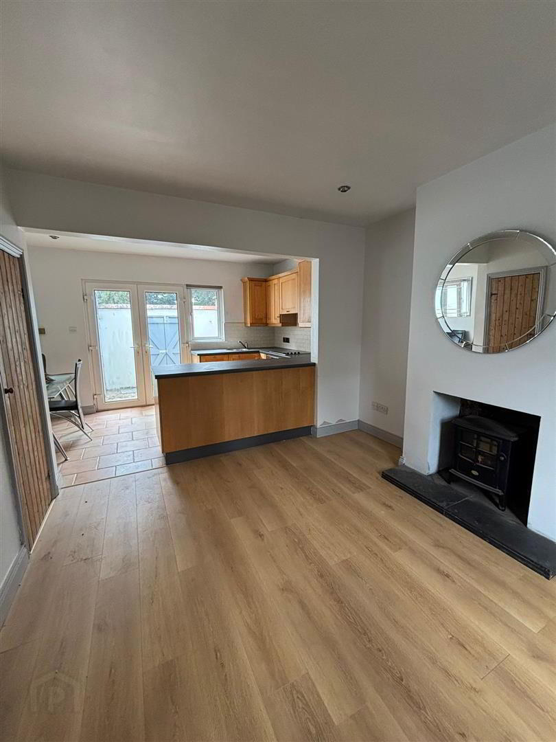 45 Talbot Street 3 of 11