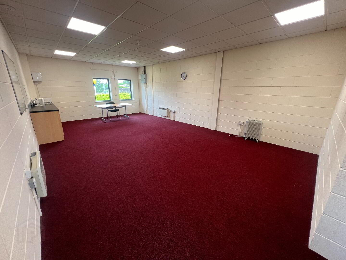 Unit 10, 4 Beechvalley Way, Ballysaggart Business Complex 1 of 9