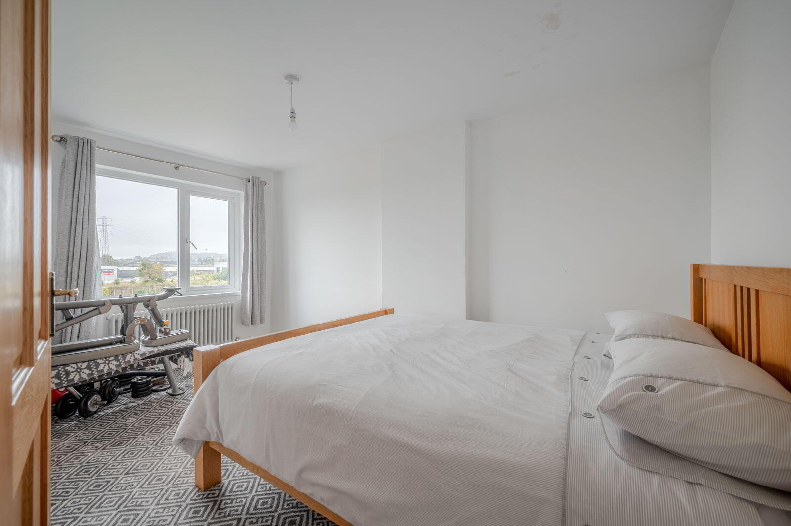 28 Skipperstone Road 15 of 25
